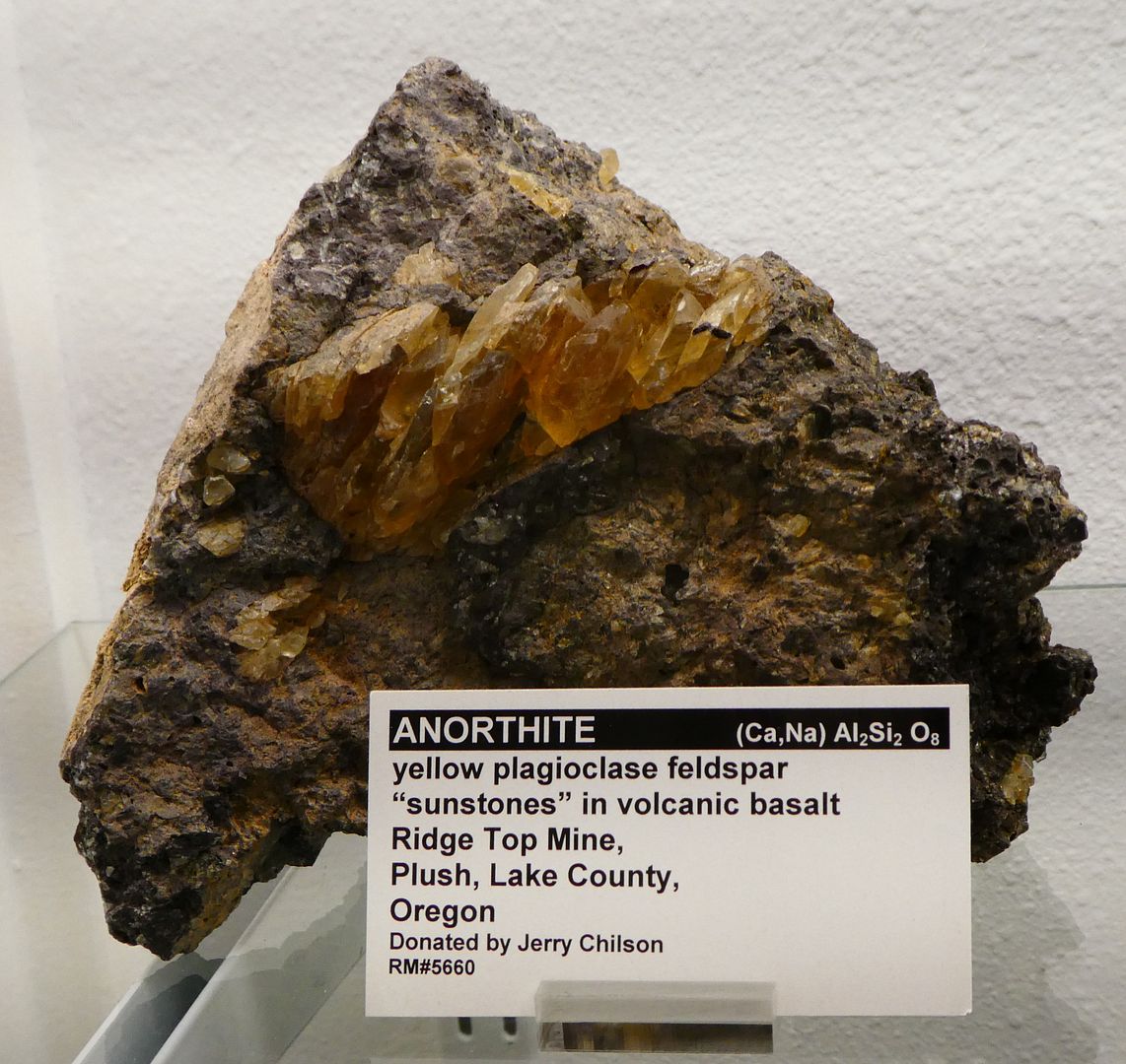 Northwest Mineral Gallery Some Oregon Minerals (Photo Diary)